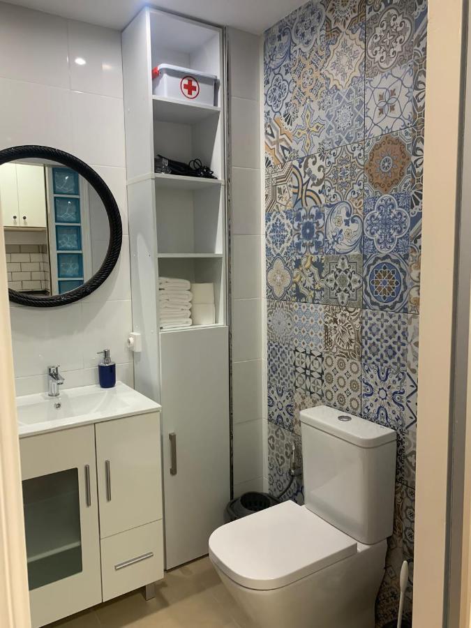 Sweet Home Benalmadena, Estudio Con Vistas Al Mar Y Excelente Conexion Wifi, Para No Fumadores, Con Piscinas, Sea Views, With Swimming Pools, Completely Renovated, Ideal For Older People, Bright With Morning Sun, No Smoking Kültér fotó