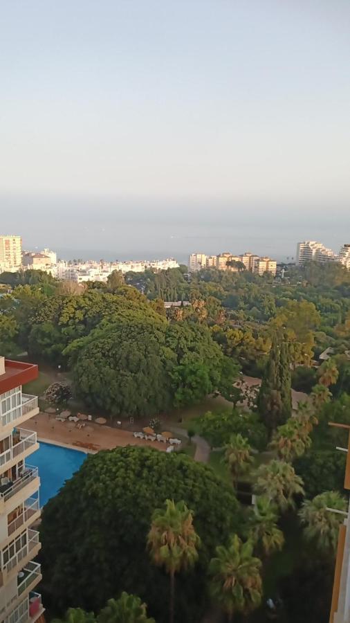 Sweet Home Benalmadena, Estudio Con Vistas Al Mar Y Excelente Conexion Wifi, Para No Fumadores, Con Piscinas, Sea Views, With Swimming Pools, Completely Renovated, Ideal For Older People, Bright With Morning Sun, No Smoking Kültér fotó