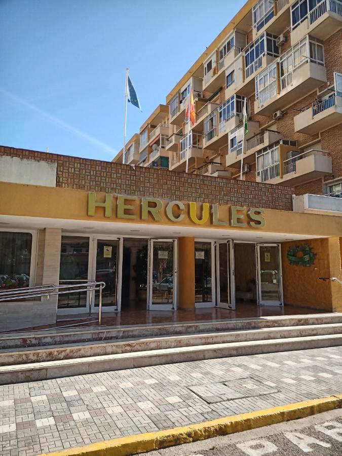 Sweet Home Benalmadena, Estudio Con Vistas Al Mar Y Excelente Conexion Wifi, Para No Fumadores, Con Piscinas, Sea Views, With Swimming Pools, Completely Renovated, Ideal For Older People, Bright With Morning Sun, No Smoking Kültér fotó